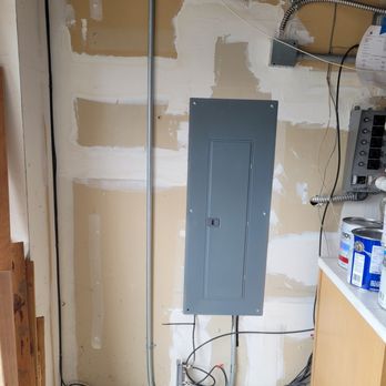 TouchStone Electric - Electricians Near Me - Shoreline, Washington
