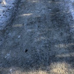 Paws Off leash - Trails are maintained in the winter. This trail was plowed then with the ice that was on it crusher dust was put down.