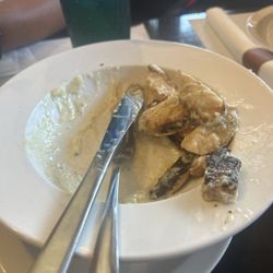 Badlands Pizza & Saloon - Burnt hard chicken