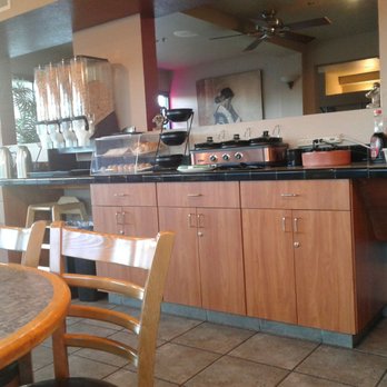 Catalina Inn - Breakfast - Hotels Near Me - Tucson, Arizona Catalina Inn - Breakfast - Hotels Near Me - Tucson, Arizona