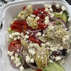 Pizza Pronto & Gyro House - Avalon - Greek salad