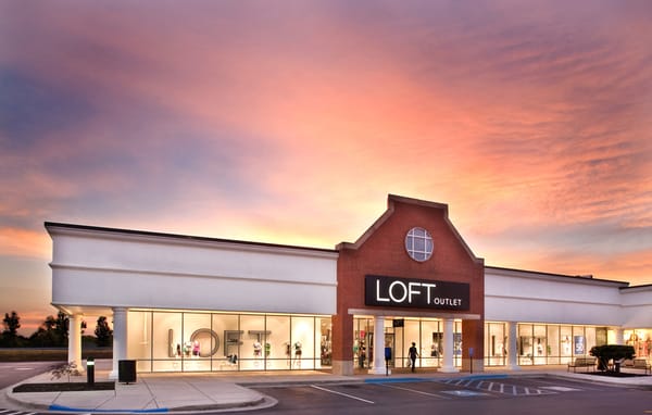 calhoun nike outlet store