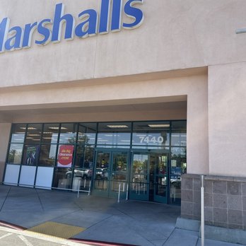 Marshalls - Walking in.... - Department Stores Near Me - Fresno, California Marshalls - Walking in.... - Department Stores Near Me - Fresno, California