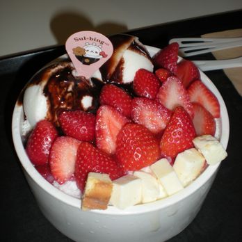 Sulbing - Strawberry Yogurt Chocoball Bingsu - Desserts Near Me - Santa Clara, California Sulbing - Strawberry Yogurt Chocoball Bingsu - Desserts Near Me - Santa Clara, California