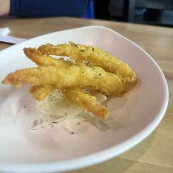 King Salmon - Tempura Shrimp 6/10 - Sushi Bars Near Me - Phoenix, Arizona