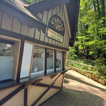 Enchanted Forest - Coffee is decent. - Amusement Parks Near Me - Turner, Oregon