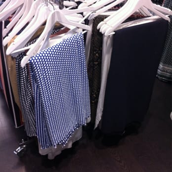 Coupe-Coupon - Tous les styles sont présents. - Fabric Stores Near Me - Lyon 02, 69