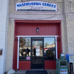 Washington Street Diner - Front of restaurant