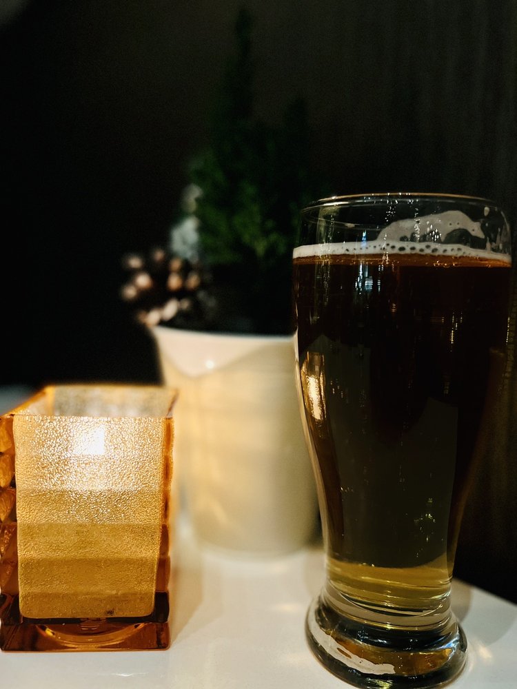 pub image