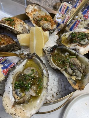 Margaux's Oyster Bar by null