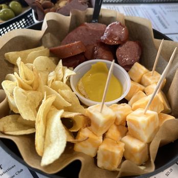 Blue Ostrich Winery - Sausage and cheese plate - Wineries Near Me - Saint Jo, Texas Blue Ostrich Winery - Sausage and cheese plate - Wineries Near Me - Saint Jo, Texas