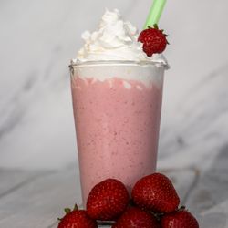 Red 88 - Willows - Strawberry Yogurt Bliss. 
Delicious smoothie with strawberry, yogurt, sweet and creamy milk.