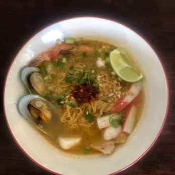 Rice Noodle Thai - Tom yum sea food soup with "Bami noodle(egg noodle)" - Thai Near Me - Omaha, Nebraska Rice Noodle Thai - Tom yum sea food soup with "Bami noodle(egg noodle)" - Thai Near Me - Omaha, Nebraska