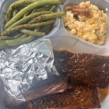 Railroad Bbq - Ribs 1/4 rack, Fresh Green Beans, Mac & Cheese - Barbeque Near Me - Columbia, South Carolina