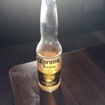 Italiano's Pizzaria - a bottle of corona extra - Pizza Near Me - Mantua, Ohio Italiano's Pizzaria - a bottle of corona extra - Pizza Near Me - Mantua, Ohio