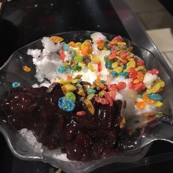 Dada Shabu Shabu Buffet - Snow with your choice of toppings - Korean Near Me - Irvine, California