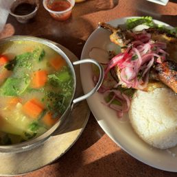Caldo De Gallina