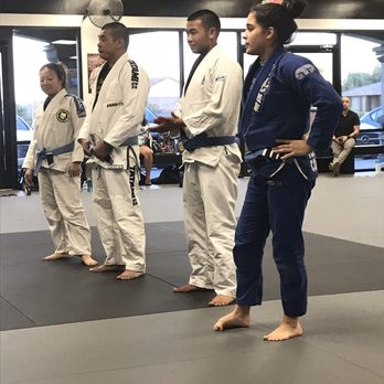 Gracie Jiu - Jitsu Summerlin - Coaches delivering an end of class overview and encouragement to keep working and keep attending even when you don't feel up to it. - Brazilian Jiu-jitsu Near Me - Las Vegas, Nevada Gracie Jiu - Jitsu Summerlin - Coaches delivering an end of class overview and encouragement to keep working and keep attending even when you don't feel up to it. - Brazilian Jiu-jitsu Near Me - Las Vegas, Nevada
