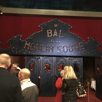 Moulin Rouge - The entrance to the theatre. - Cabaret Near Me - Paris, 75