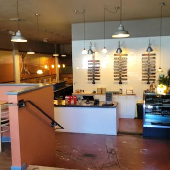Lawless Barbecue - Interior - Barbeque Near Me - Portland, Oregon
