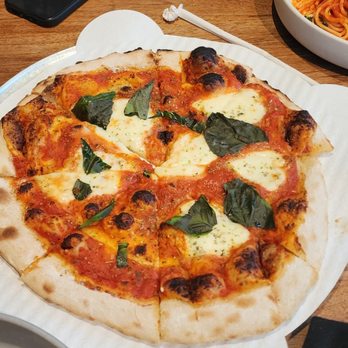 Bacio Italiano - Pizza Near Me - Tucson, Arizona