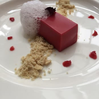The Vanderbilt - Panicotta - Hotels Near Me - Newport, Rhode Island