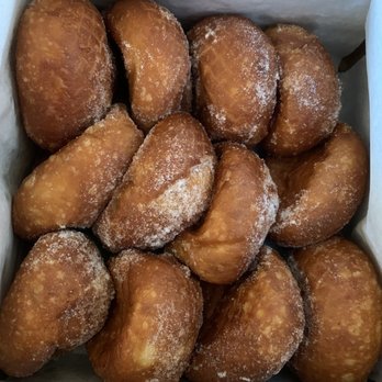 Leonard's Bakery - Dozen Original - Bakeries Near Me - Honolulu, Hawaii