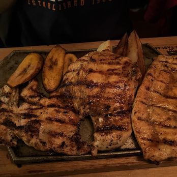 Las Tablas - Pollo al Ajillo - Steakhouses Near Me - Chicago, Illinois