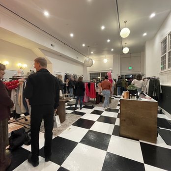 JoJo + CoCo - 2/11/23 - Accessories Near Me - Sumner, Washington