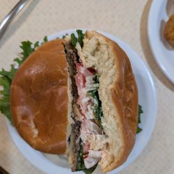 Copper Kettle - Single smash burger with everything