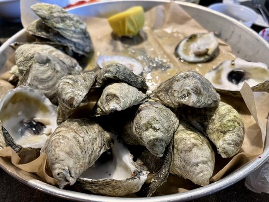 Fuller's Raw Bar by null