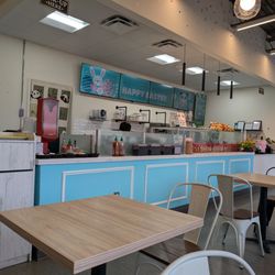 Bing Bing Dumpling - Interior