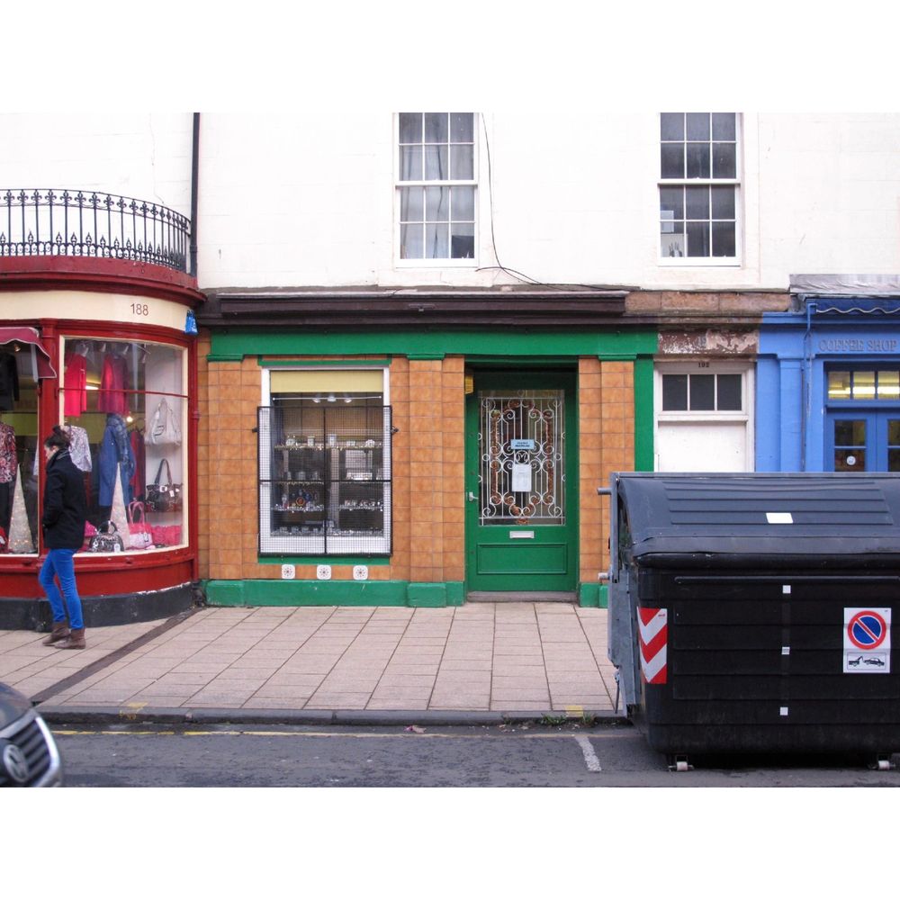 MOT AND NEELIE JEWELLERY Updated July 2024 190 Portobello High