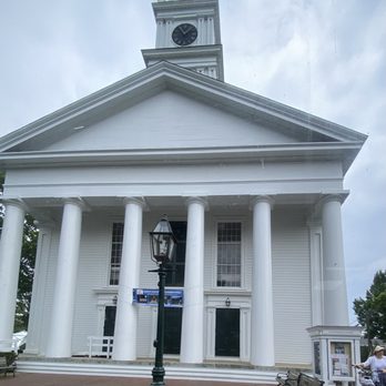 Edgartown Town - 06.09.23 Old Whaling Church - Local Flavor Near Me