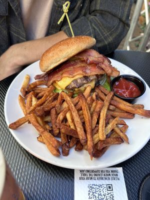 Lark Restaurant & Bar by null