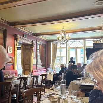 Le Procope - Dining area - French Near Me - Paris, 75