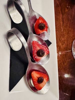 Zoes Steak & Seafood by null