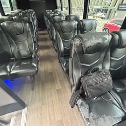 Dallas Limo and Black Car Service - The office said they would arrange a new bus for October 29, but an old bus arrived with seat covers so worn out that pieces of the fabric l