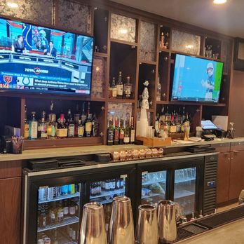 Great Wolf Lodge - The "Barnwood", the bar that partners it. - Water Parks Near Me - Perryville, Maryland Great Wolf Lodge - The "Barnwood", the bar that partners it. - Water Parks Near Me - Perryville, Maryland