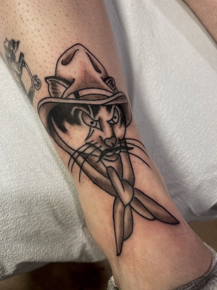 Liberty Rose Tattoo Logo