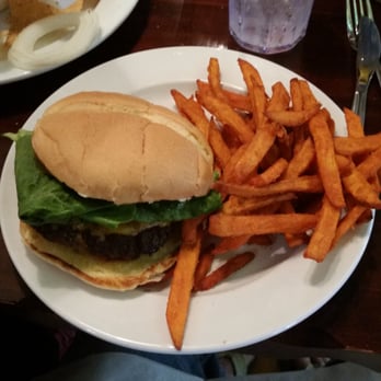 Bradden's - Bison burger with sweet potato fries - New American Near Me - Saint Charles, Missouri Bradden's - Bison burger with sweet potato fries - New American Near Me - Saint Charles, Missouri