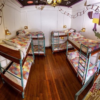 Nomada Eco-Hostal - coed dorm - Hostels Near Me - Valparaiso, VS