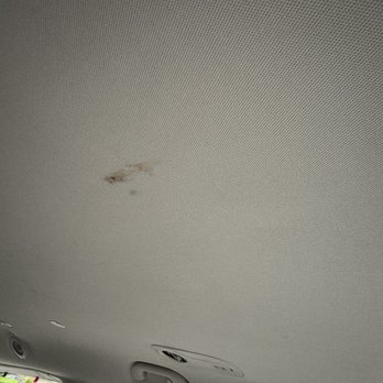 Avis Rent A Car - Ceiling of car - Car Rental Near Me - Lihue, Hawaii Avis Rent A Car - Ceiling of car - Car Rental Near Me - Lihue, Hawaii