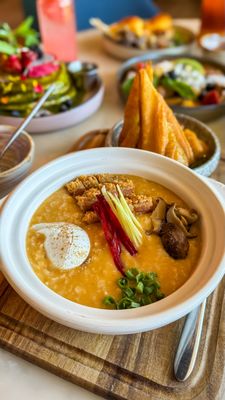 KAN KIIN BRUNCH & THAI EATERY by null
