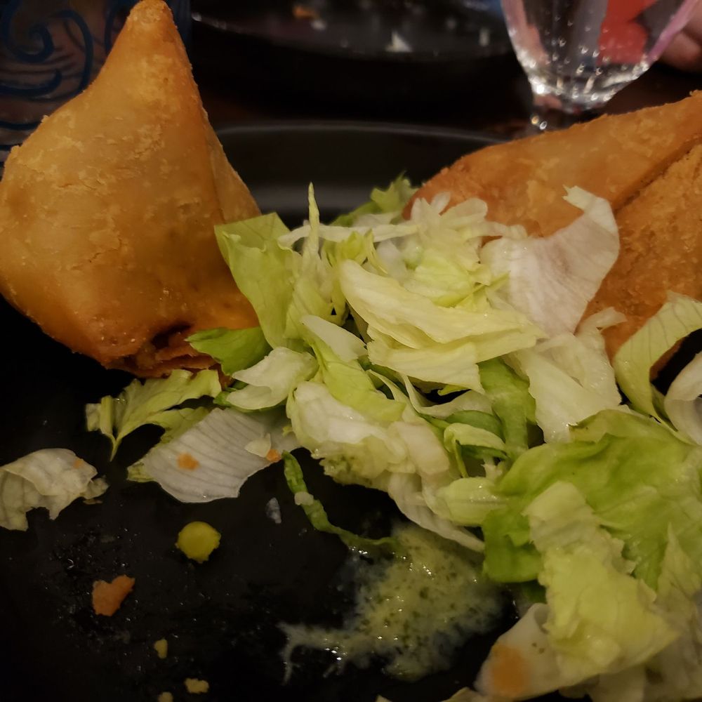 Vegetable samosas