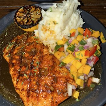 718 Hookah Lounge & Grill - Hookah Bars Near Me - Forest Hills, New York