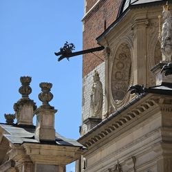 Królewska Katedra Wawelska - A view of a dragon spout