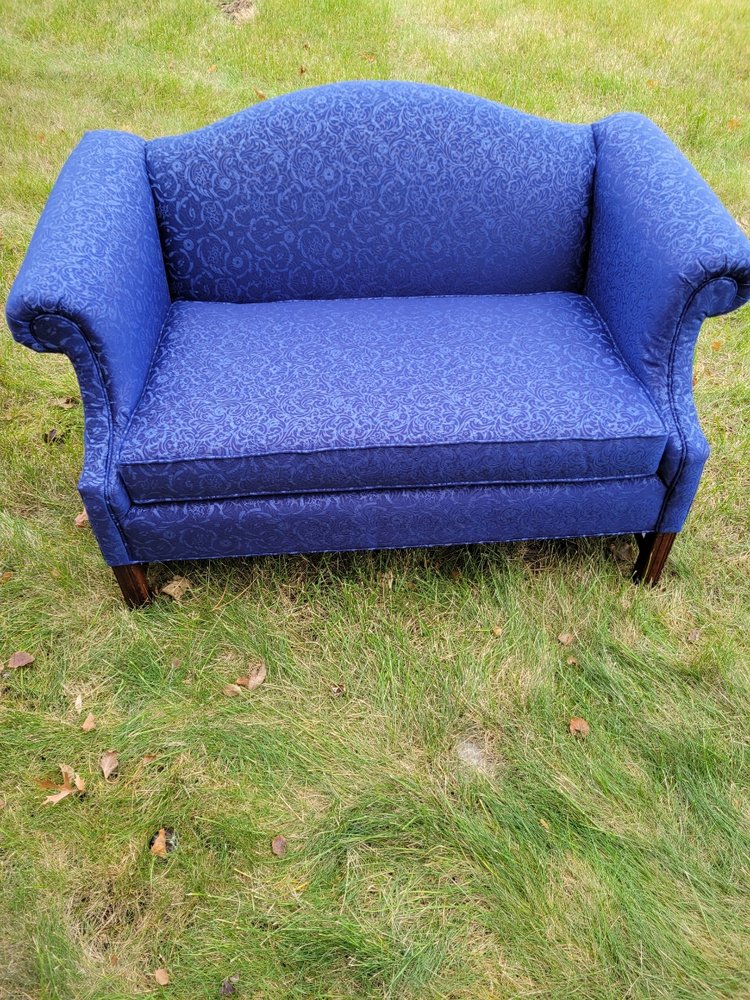 Upholstery World - A Division Of FJ Furniture - upholstery in Lombard, IL