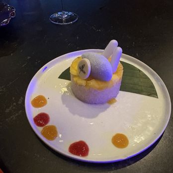 MaKiin - Sticky mango rice - Thai Near Me - Houston, Texas MaKiin - Sticky mango rice - Thai Near Me - Houston, Texas