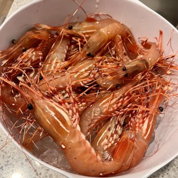 Mongoose Striker Fishing Charters - Fresh caught spotted shrimp - Fishing Near Me - West Vancouver, British Columbia Mongoose Striker Fishing Charters - Fresh caught spotted shrimp - Fishing Near Me - West Vancouver, British Columbia